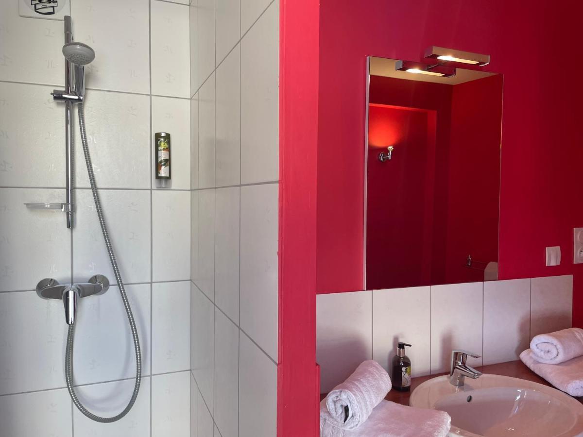 Hotel Logis Castel De Mirambel Lourdes